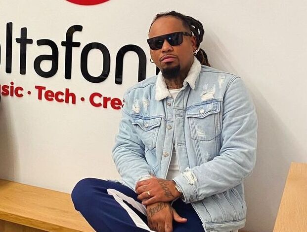 A renomada figura de ‘NGA’ conta com 1 milhão de seguidores no Instagram e não segue ninguém, o único no país